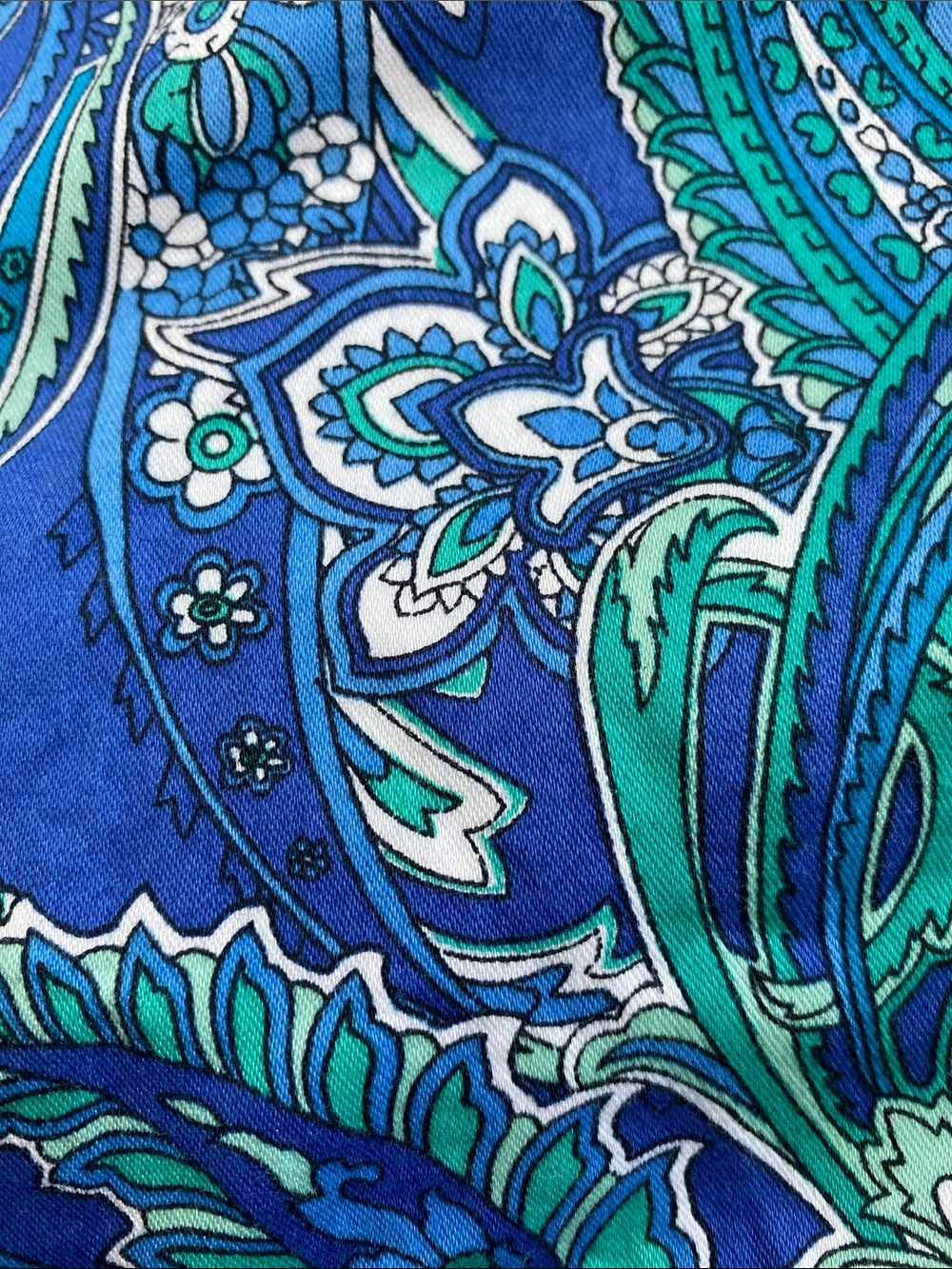 Ralph Lauren Blue Paisley Bermuda Shorts - Picture 7 of 9